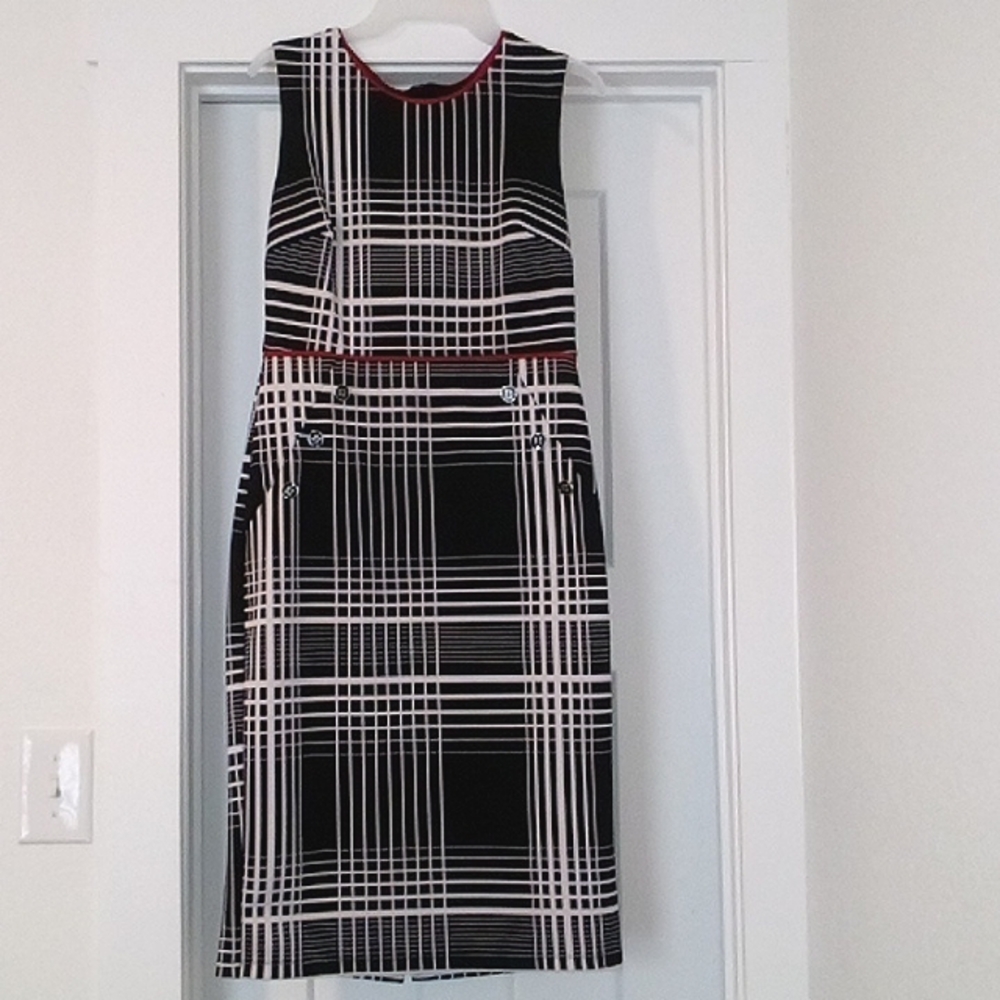 ENFOCUS Studio Size 8 Striped Dress